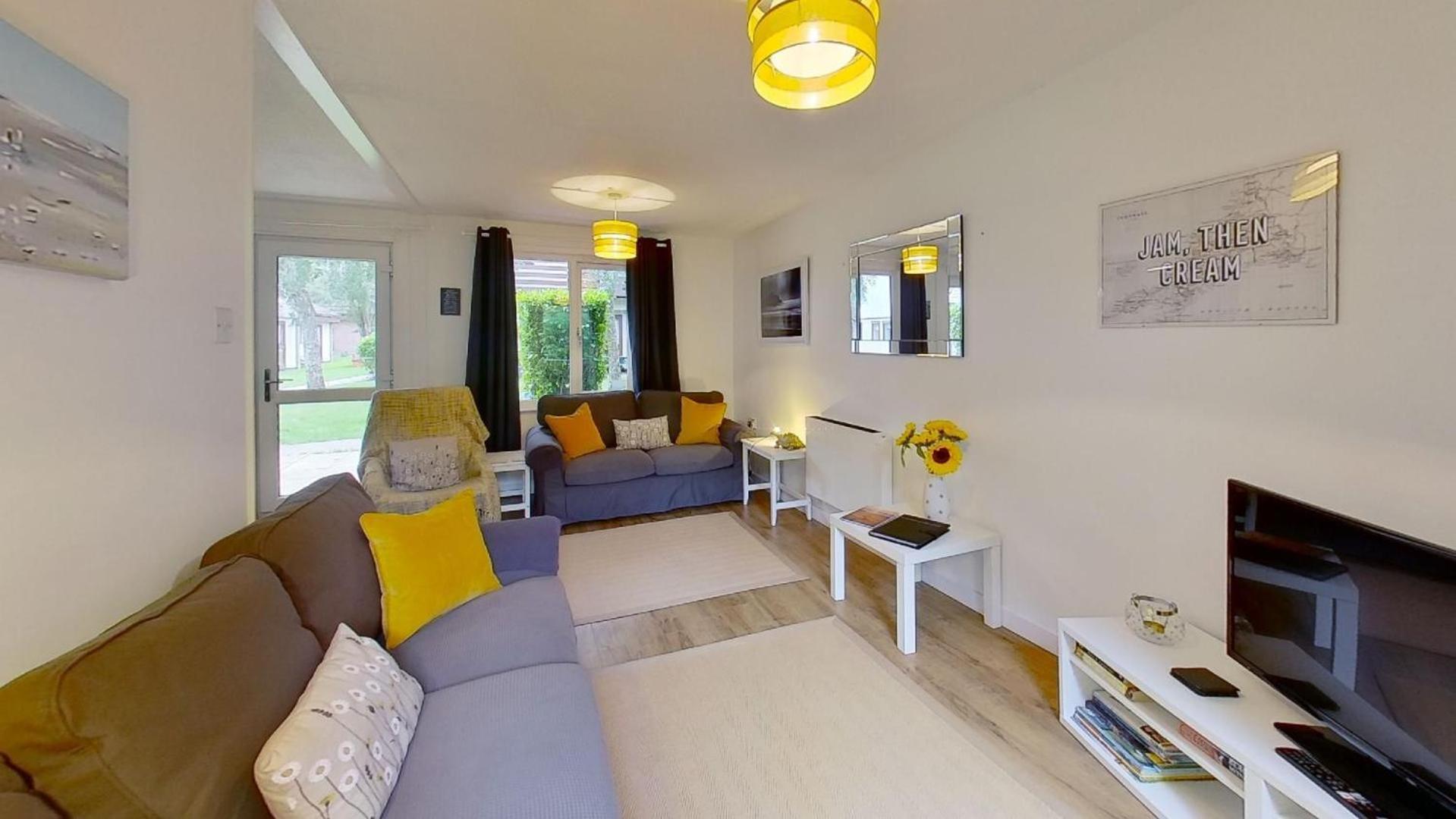Вилла 45 Trevithick Court, Tolroy Manor Хейл Экстерьер фото